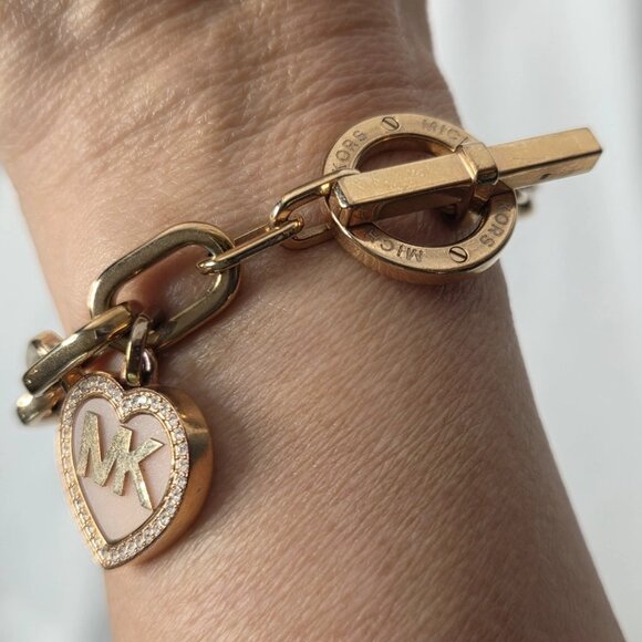 Michael Kors Women's Bracelet Earrings Heart Set Signed Toggle Pave - Picture 3 of 6